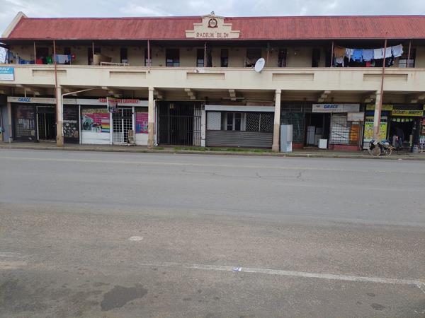 991 m² Commercial space