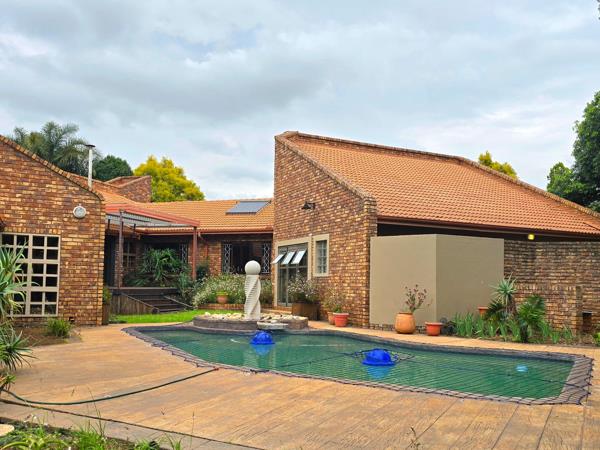 5 Bedroom House