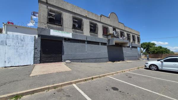 270  m² Retail Space