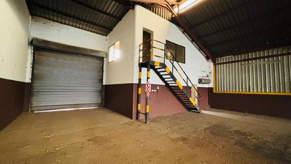 1 500  m² Commercial space