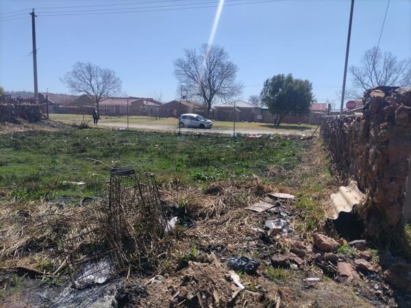 335 m² Land