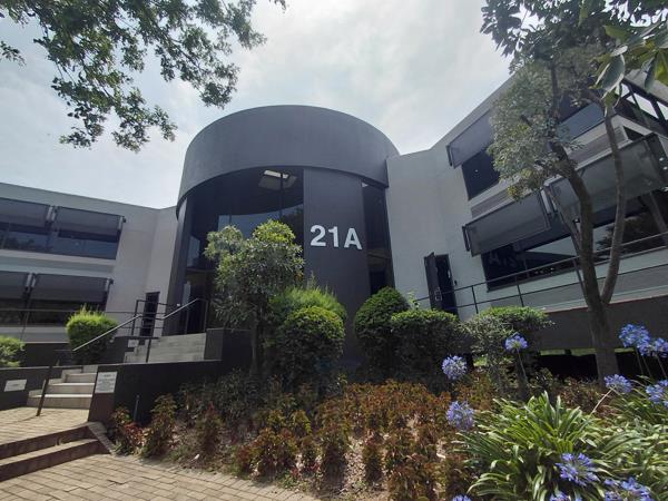 172 m² Commercial space