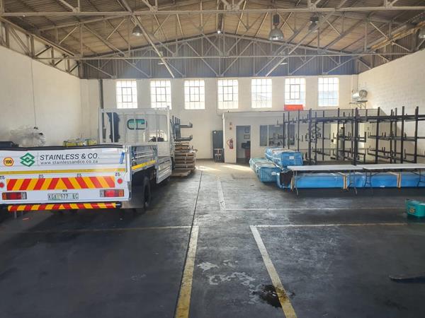 400  m² Industrial space