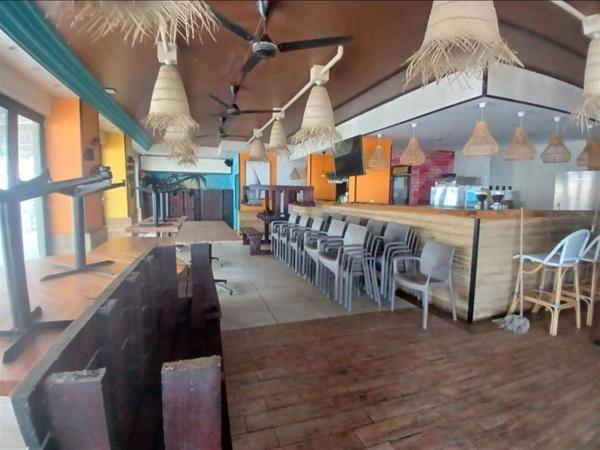 153 m² Commercial space