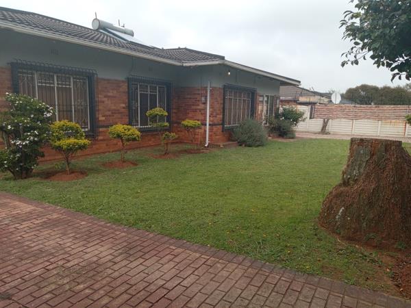 9 Bedroom House