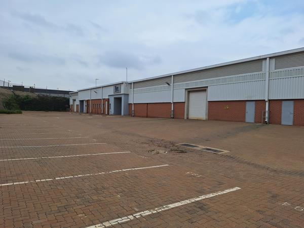 600  m² Industrial space