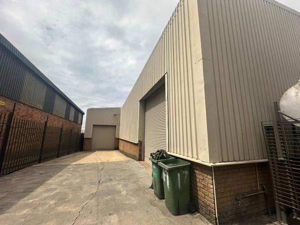 873 m² Industrial space