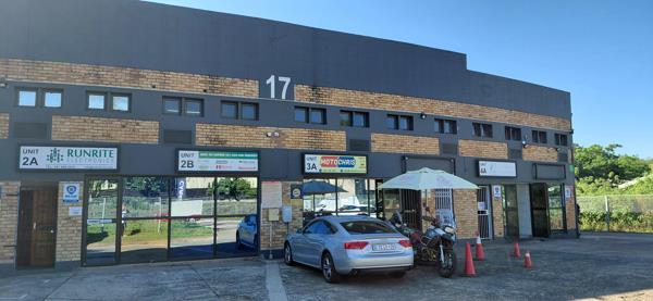 200  m² Commercial space