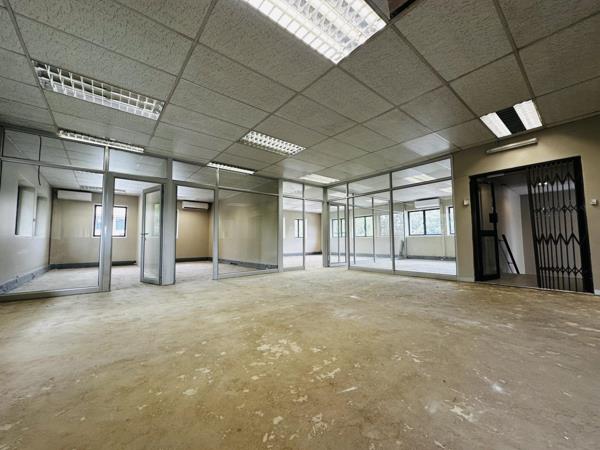 285  m² Office Space
