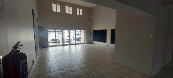 132  m² Retail Space
