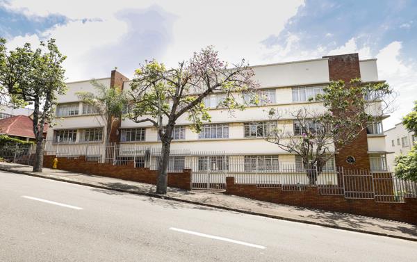 1.5 Bedroom Apartment