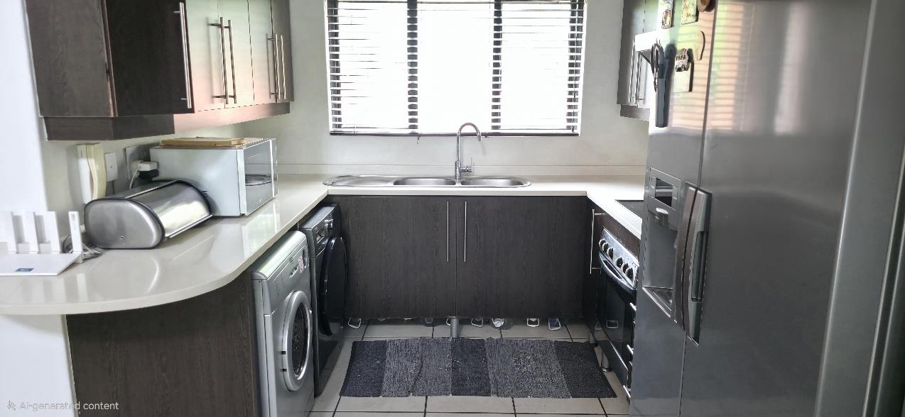 Apartment in Douglasdale - View 3
