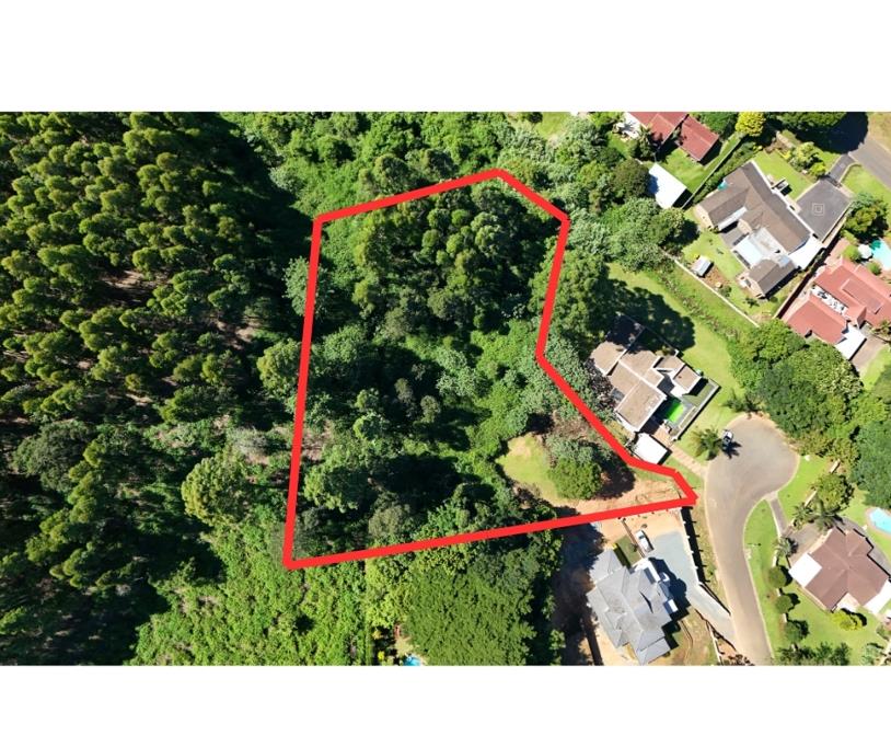 3 556 m² Land