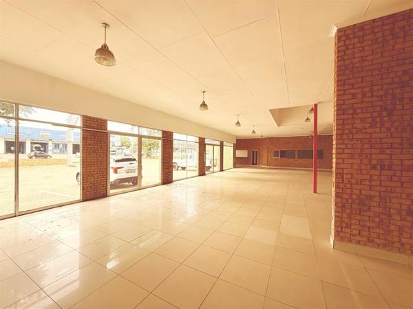 800  m² Commercial space