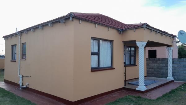 2 Bedroom House