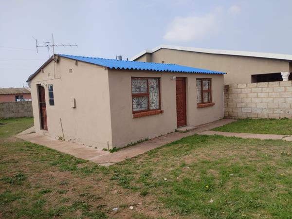 2 Bedroom House