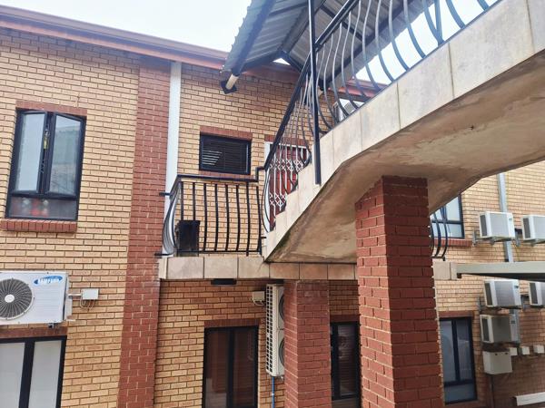 400  m² Commercial space