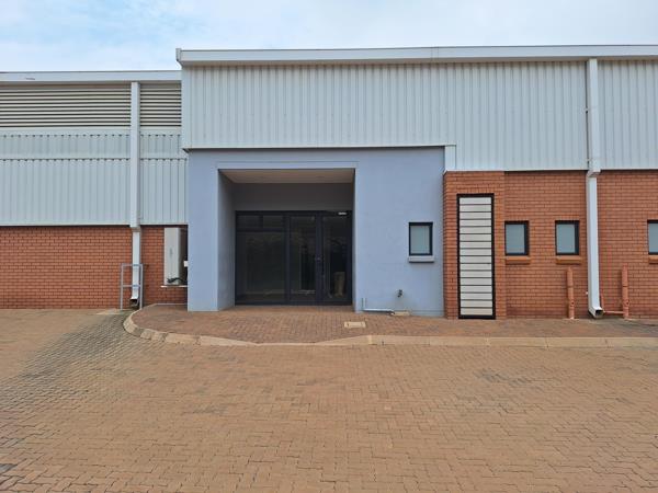 600  m² Industrial space