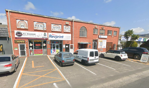 150  m² Commercial space