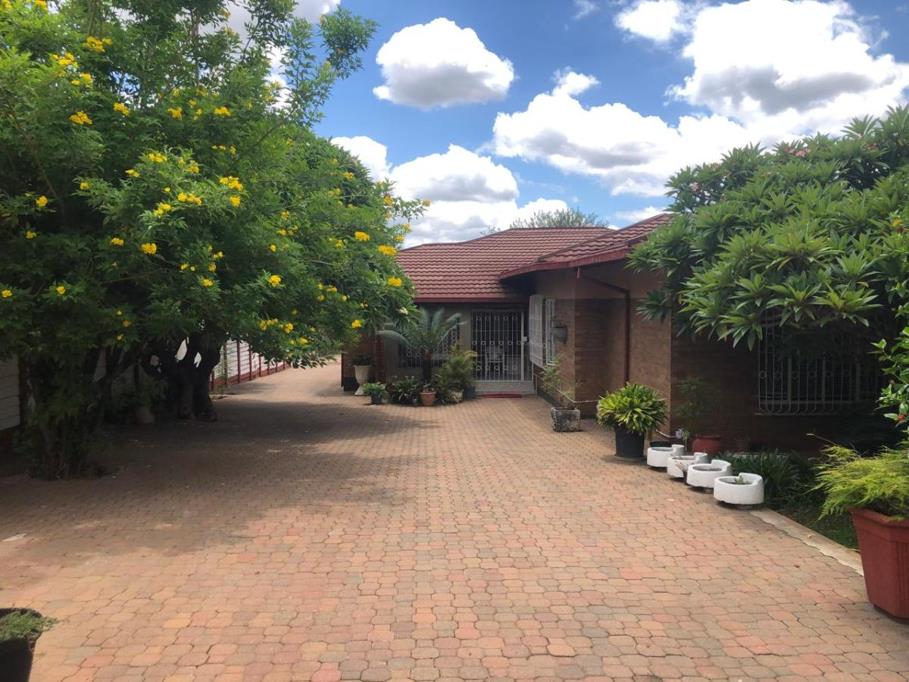 4 Bedroom House