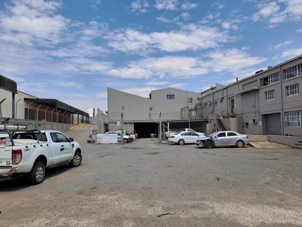 400 m² Commercial space