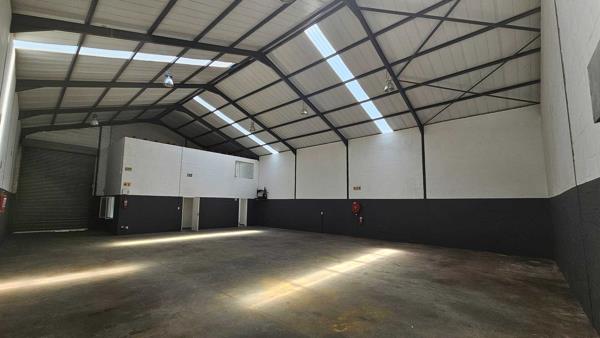 440  m² Industrial space