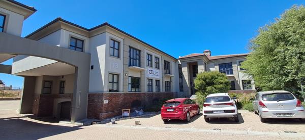 220  m² Office Space