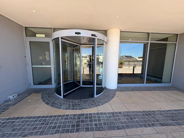 228 m² Commercial space