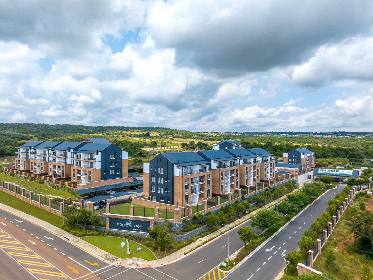 3 Bedroom Apartment in Mooikloof Ridge
