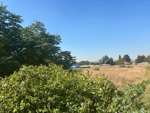 2 552 m² Land