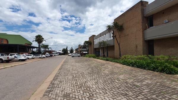 219  m² Commercial space