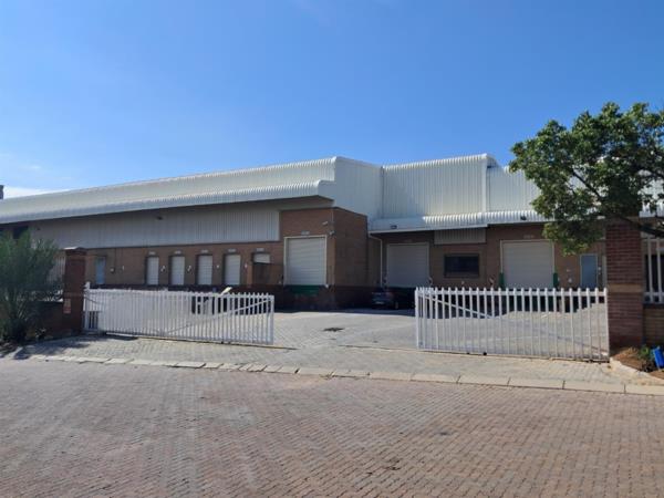 2 840  m² Industrial space