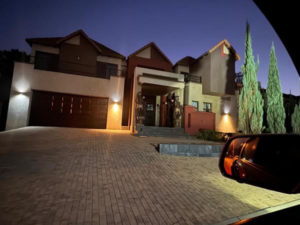 4 Bedroom House