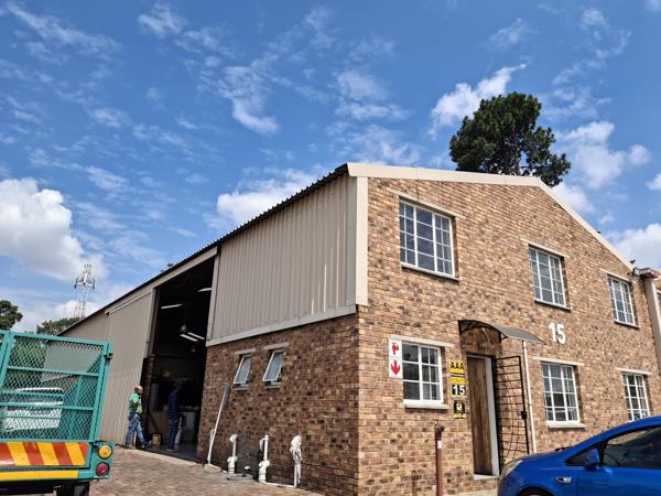 360  m² Industrial space