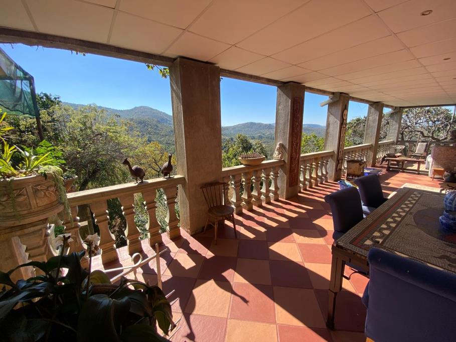 4.5 ha Smallholding