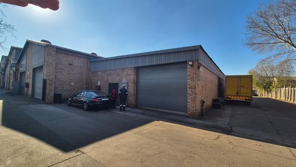 244  m² Industrial space