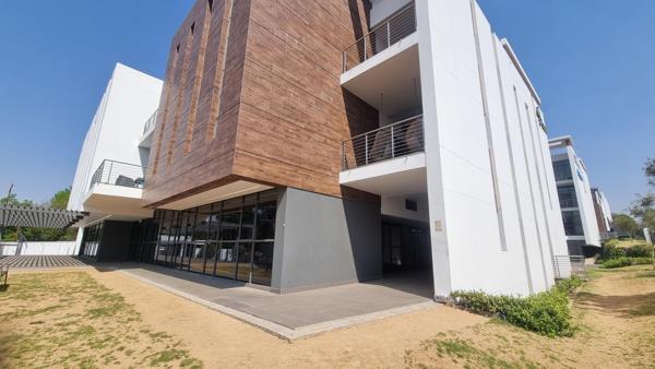 208 m² Office Space