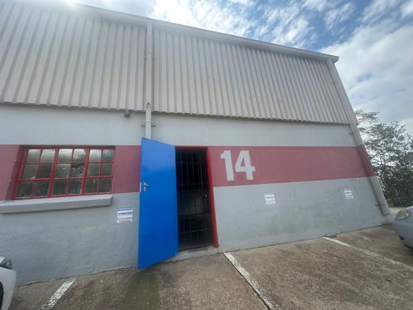 230  m² Industrial space