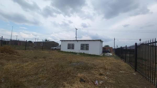 2 Bedroom House