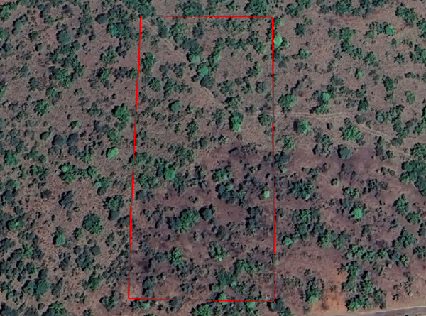 600 m² Land