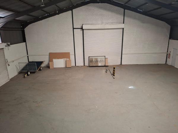 860 m² Commercial space