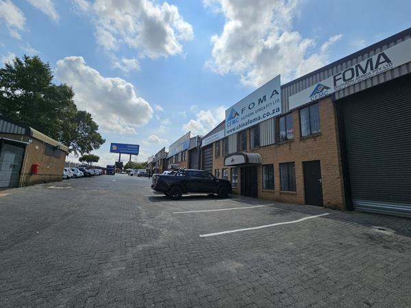 1 249  m² Industrial space