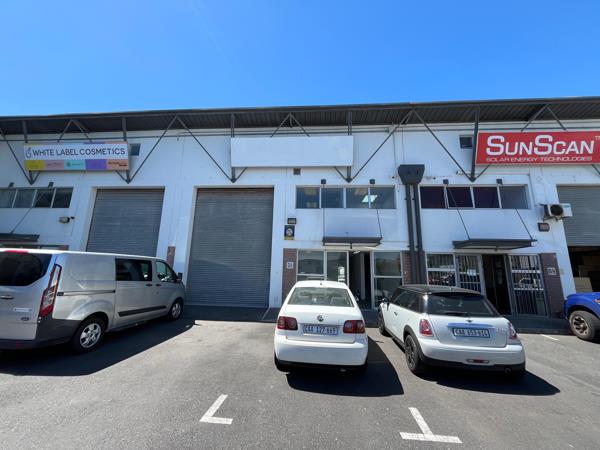 375  m² Commercial space