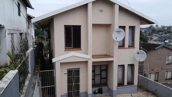 6 Bedroom House