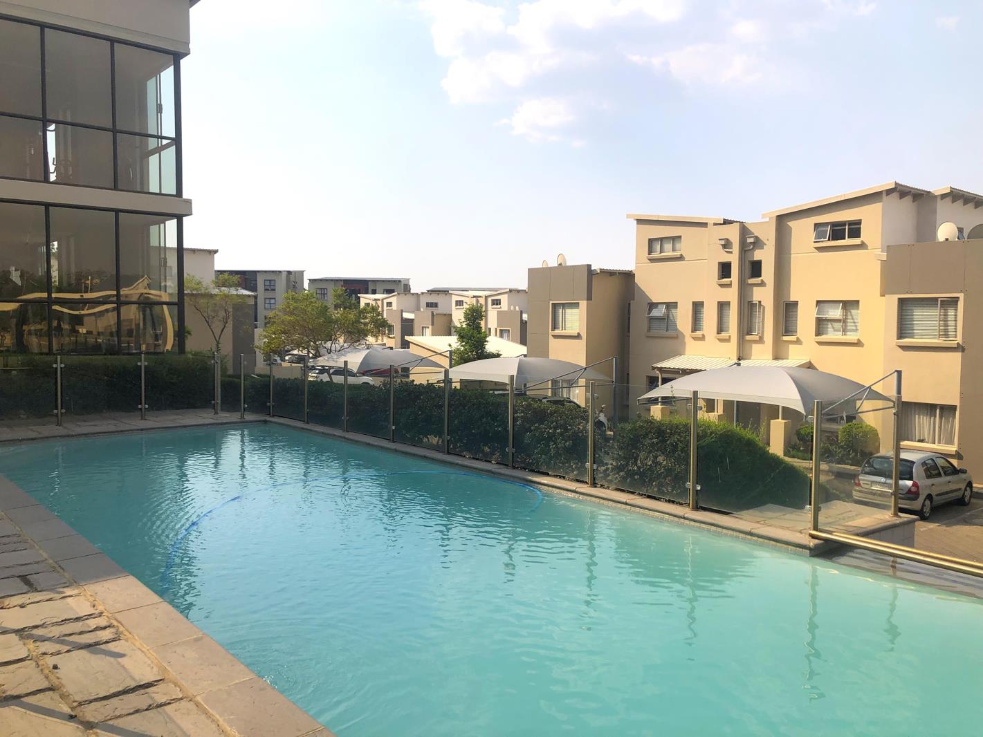 2 Bedroom Apartment in Fourways