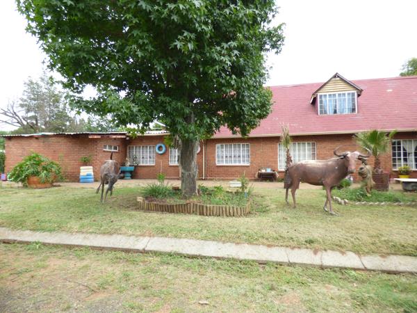 1.7 ha Smallholding