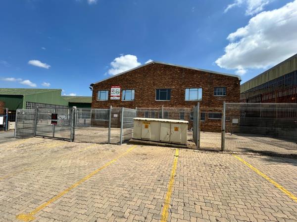 1 460  m² Industrial space