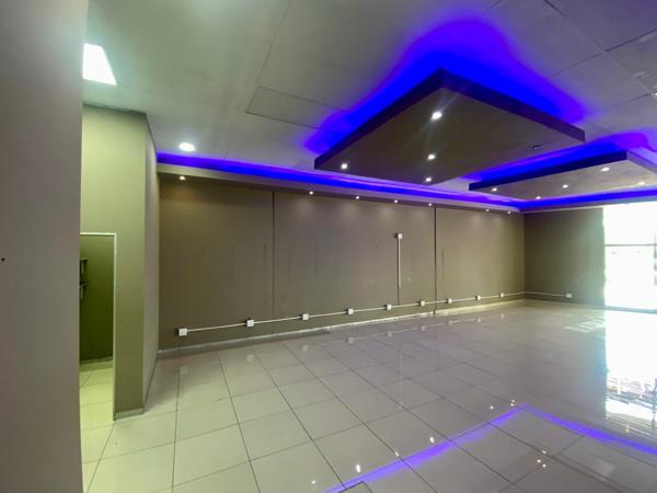 108.8  m² Retail Space