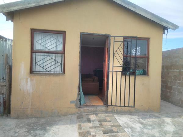 2 Bedroom House