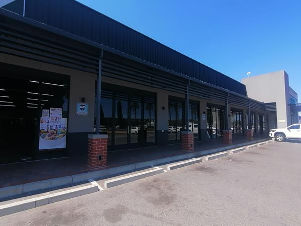 200  m² Retail Space